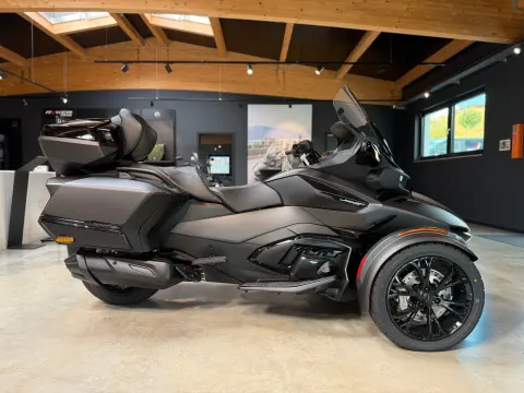 Spyder RT LTD 1330 ACE SE6 2026 Carbon Black – Bild 7