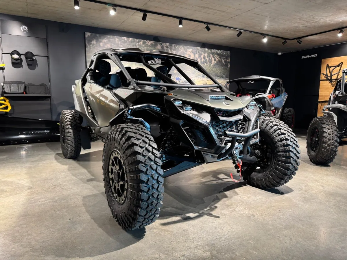 Maverick R XRC DTC SAS 999T INT 2026