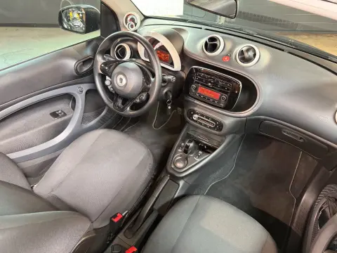 ForTwo fortwo cabrio electric drive / EQ – Bild 17