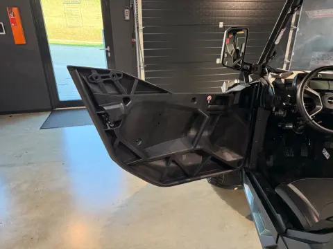 Maverick Sport MAX DPS 1000R T ABS 2026 – Bild 16