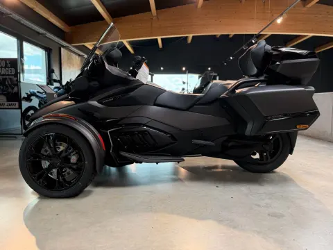 Spyder RT LTD 1330 ACE SE6 2026 Carbon Black – Bild 3